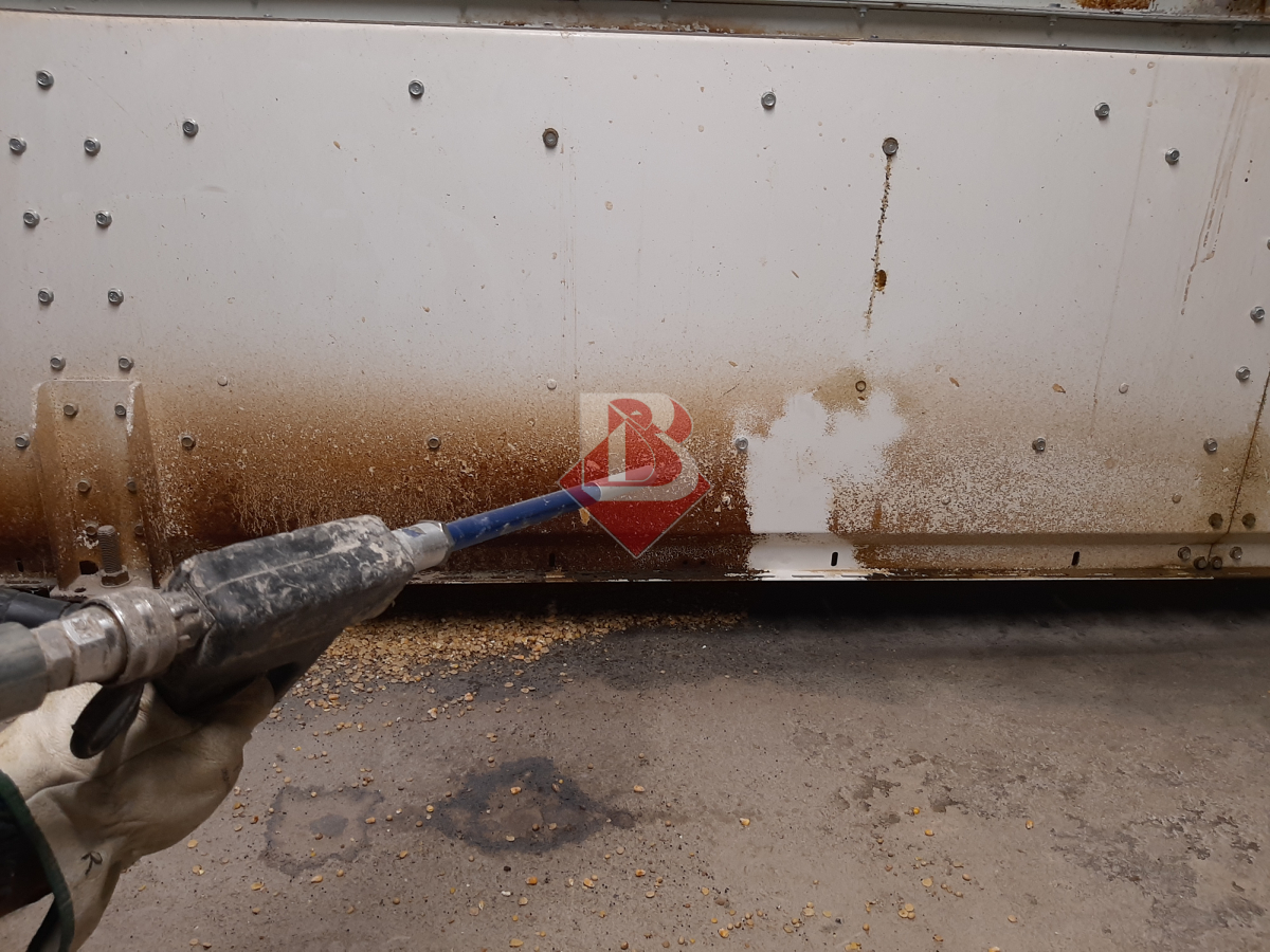 Sabbiatura criogenica, tutto ciò che serve sapere: cos’è, quando si applica e come funziona